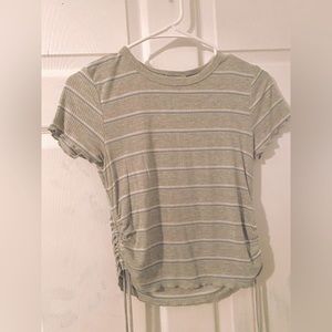 small gray/with stripes shirt